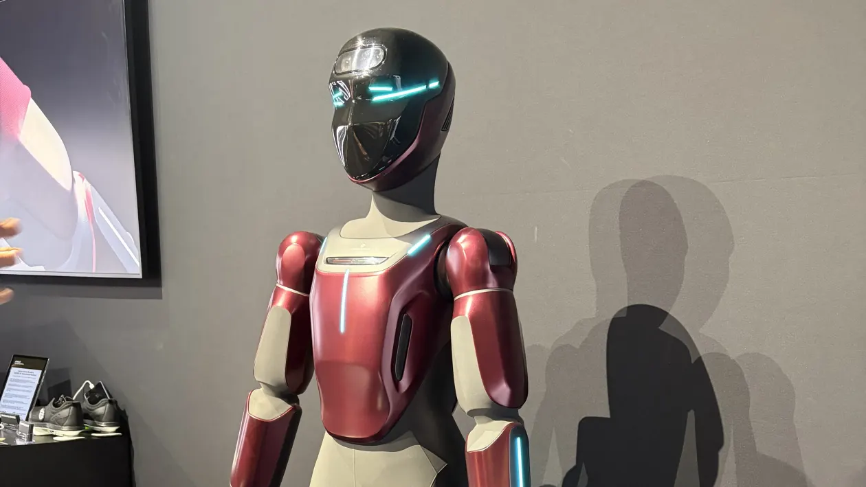 Humanoid Robots Captivate Crowds at CES 2026 Tech Trade Show